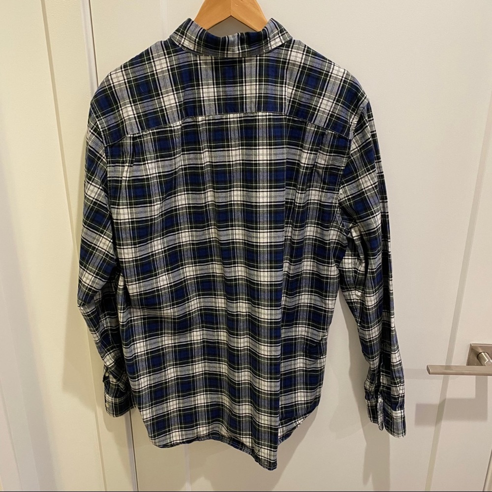 GAP Button Down - Picture 2 of 2